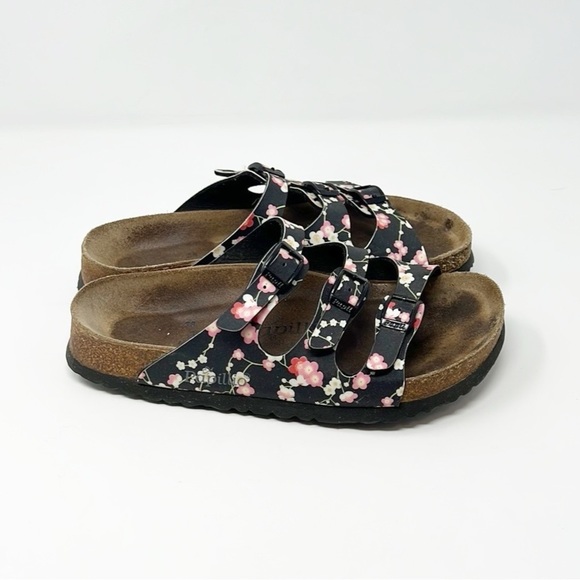 Birkenstock Shoes - Papillo by Birkenstock Florida Floral Sandals RARE